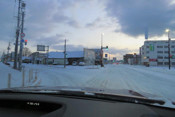 webnews今朝の北見/交差点から北4条通り側のパレスビル方向