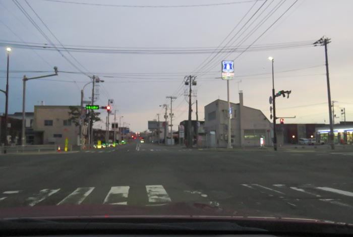 webnews今朝の北見/交差点から奥は常呂方面