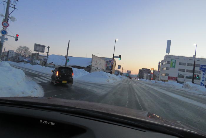 webnews今朝の北見/交差点から北4条通り側のパレスビル方向