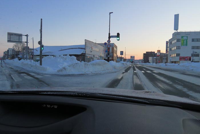 webnews今朝の北見/交差点から北4条通り側のパレスビル方向