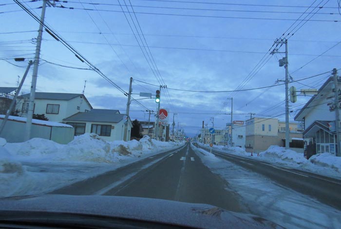 webnews今朝の北見/とん田通り、南大通り交差点から国道39号方向