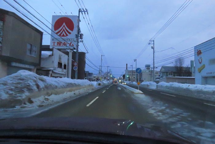 webnews今朝の北見/とん田通り、南大通り交差点から国道39号方向