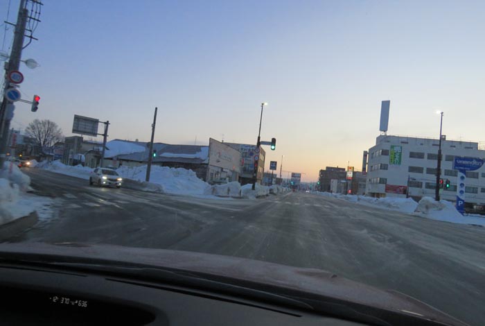 webnews今朝の北見/交差点から北4条通り側のパレスビル方向