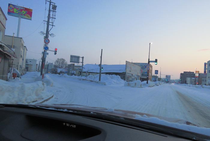 webnews今朝の北見/交差点から北4条通り側のパレスビル方向