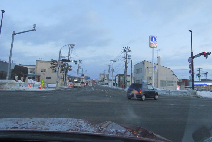 webnews今朝の北見/交差点から奥は常呂方面