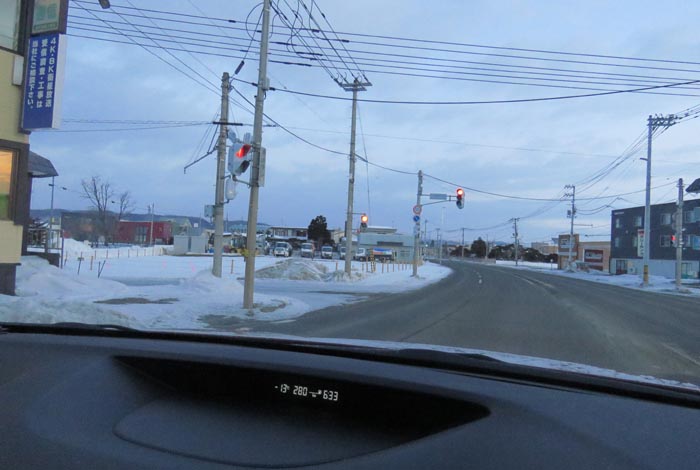 webnews今朝の北見/無加川橋を渡り南大通り交差点方向