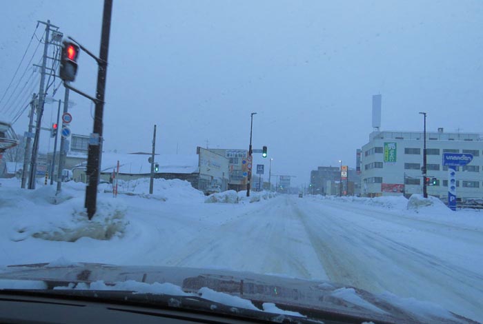 webnews今朝の北見/交差点から北4条通り側のパレスビル方向
