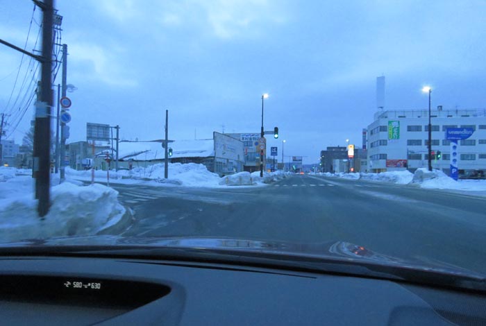 webnews今朝の北見/交差点から北4条通り側のパレスビル方向