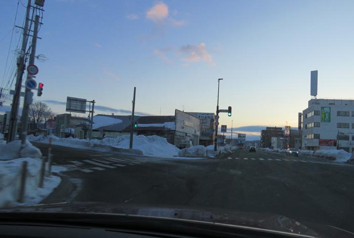 webnews今朝の北見/交差点から北4条通り側のパレスビル方向