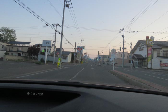 webnews今朝の北見/とん田通り、南大通り交差点から国道39号方向