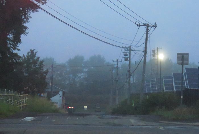 webnews今朝の北見/交差点から奥が無加川の右岸堤防