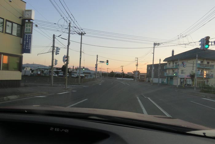 webnews今朝の北見/無加川橋を渡り南大通り交差点方向
