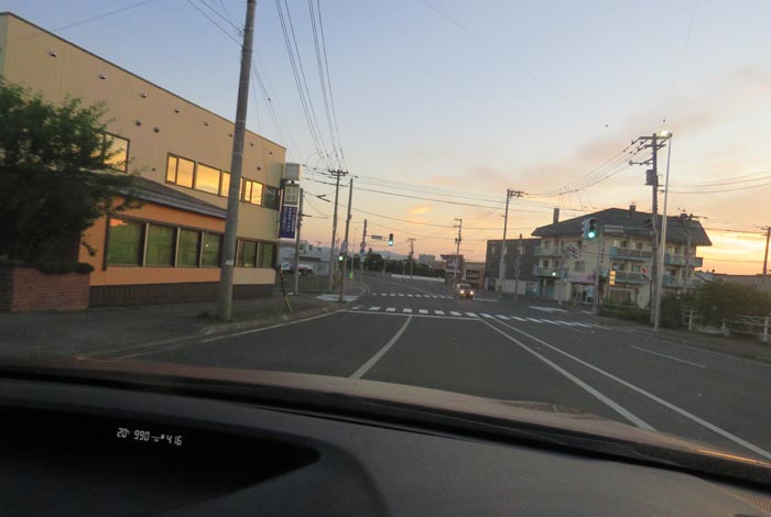 webnews今朝の北見/無加川橋を渡り南大通り交差点方向