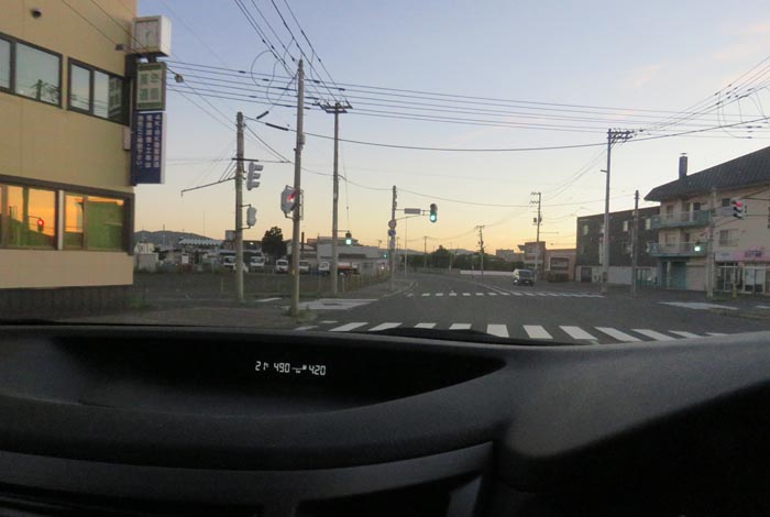 webnews今朝の北見/無加川橋を渡り南大通り交差点方向