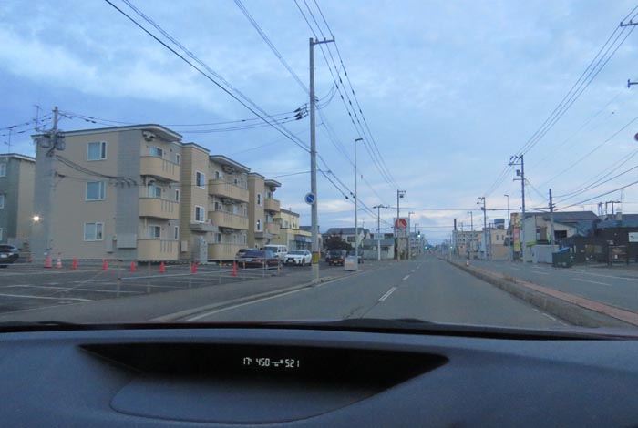 webnews今朝の北見/とん田通り、南大通り交差点から国道39号方向