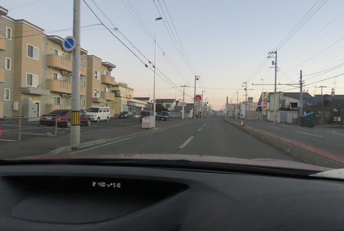 webnews今朝の北見/とん田通り、南大通り交差点から国道39号方向